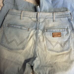 Wrangler Light Blue high rise retro flares 31w 36l